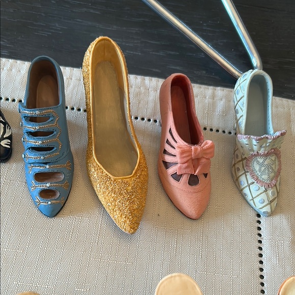 Just The Right Shoe (7) and Others Collection (22 total) - Picture 5 of 7